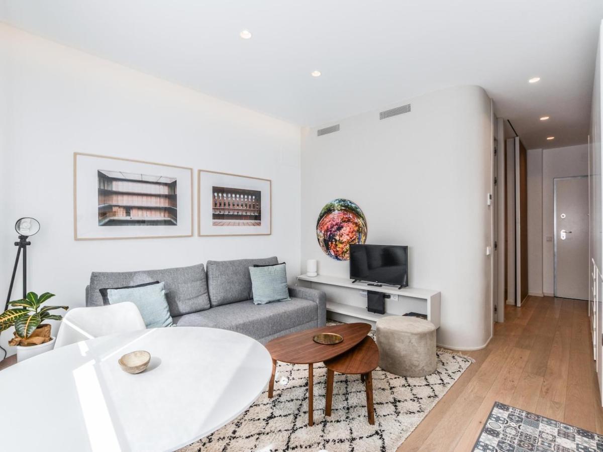 Apartamento Reformado En La Calle Pez Alquiler Temporal Madrid Exterior foto