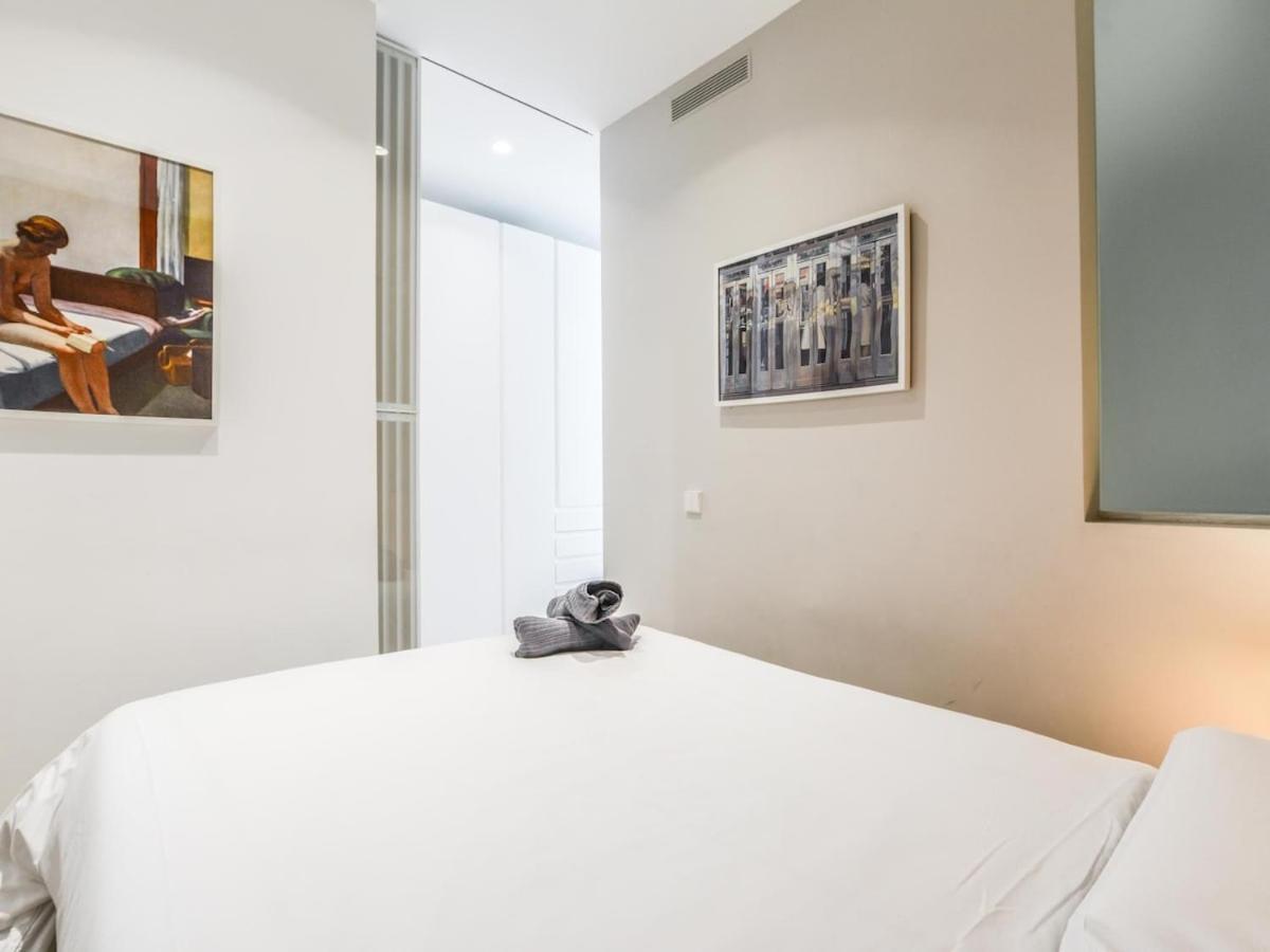 Apartamento Reformado En La Calle Pez Alquiler Temporal Madrid Exterior foto